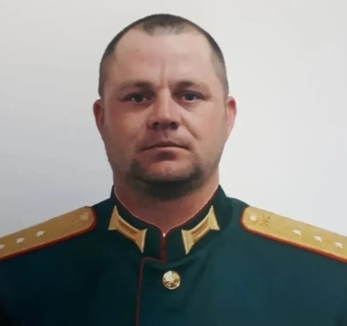 Под Саратовом прощаются с погибшим в СВО воином