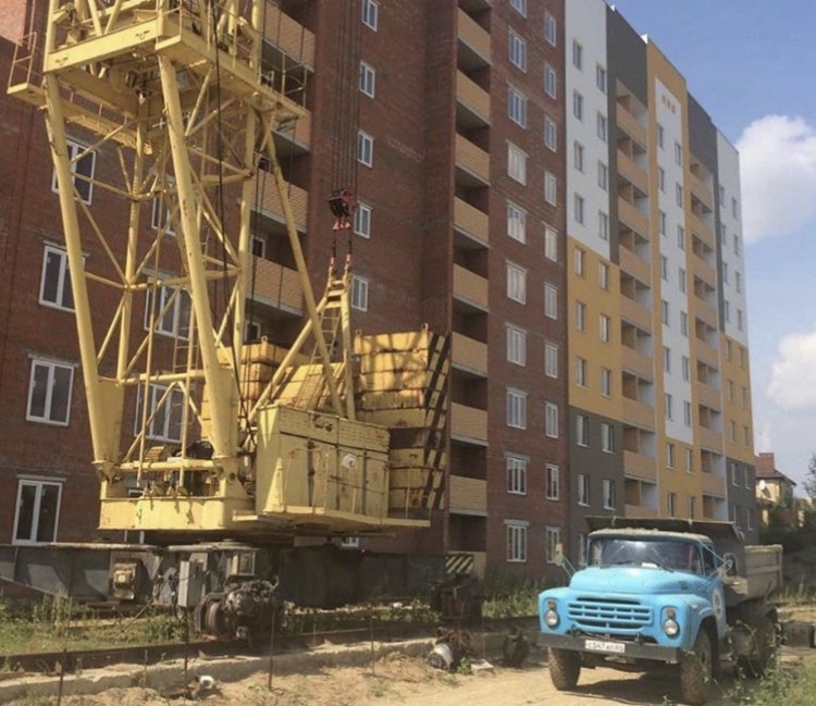 В Саратове возобновили строительство еще одного долгостроя 