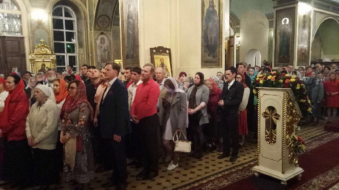 В день Пасхи Панков пожелал землякам чаще говорить близким теплые слова 