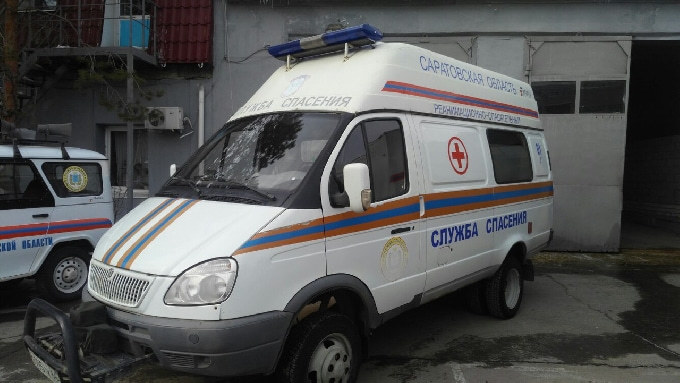 Спасатели вскрыли квартиру с потерявшей сознание женщиной