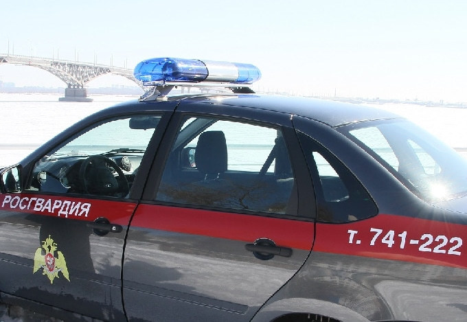 В Саратове росгвардейцы нашли пропавшую без вести старушку 