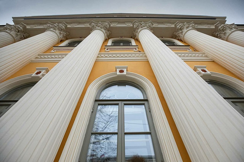Объявлен набор детей в школу искусств при саратовском предуниверсарии