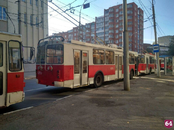 В Саратове остановились троллейбусы 