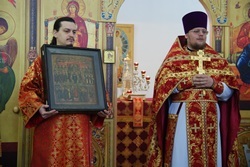 Саратовскому храму передали редкую икону 19 века 