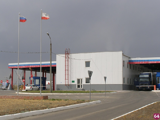 В Саратовскую область не пропустили партию муки из Казахстана 