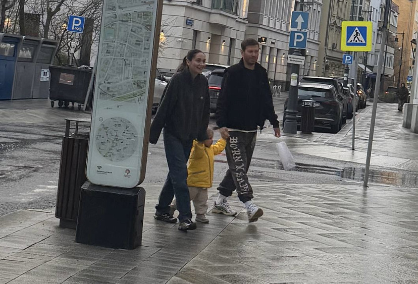 Жену популярного футболиста из Саратова от второго ребенка останавливает тревога