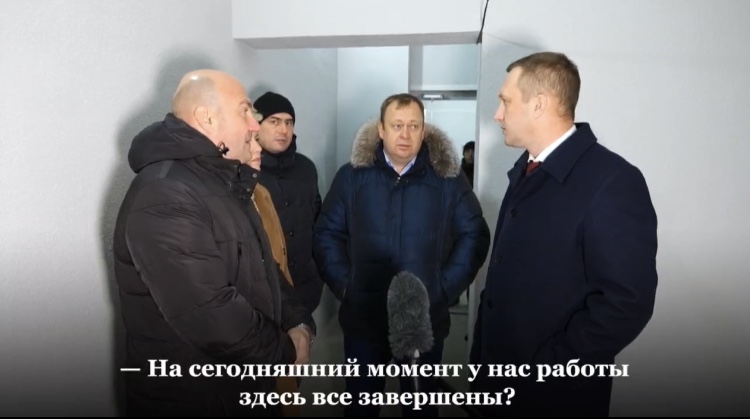 Проблемную высотку в центре Саратова достроят в декабре
