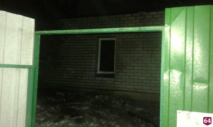 На пепелище дома обнаружили тело второго погибшего 