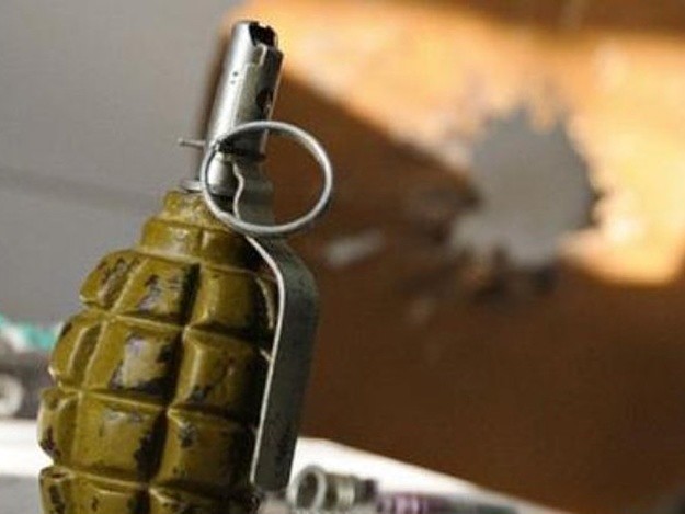 В центре Саратова на магазине обнаружили гранату