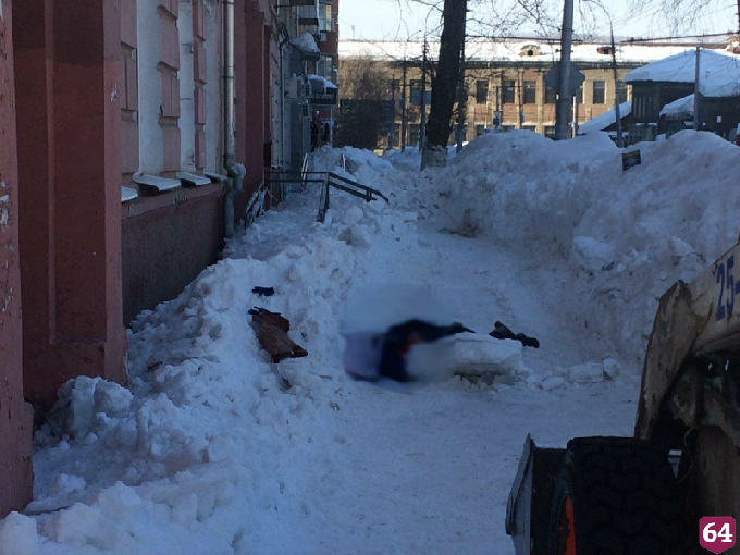 После смерти женщины под «Бобкэтом» возбуждено уголовное дело