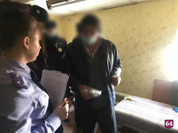 Саратовец задушил друга за чрезмерное курение