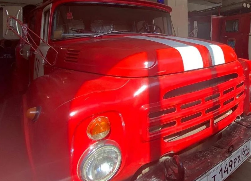 Ночью под Саратовом сгорел автомобиль