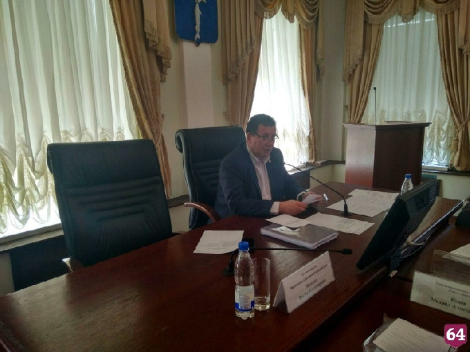В Саратове ликвидируют незаконную свалку у пруда Семхоз 