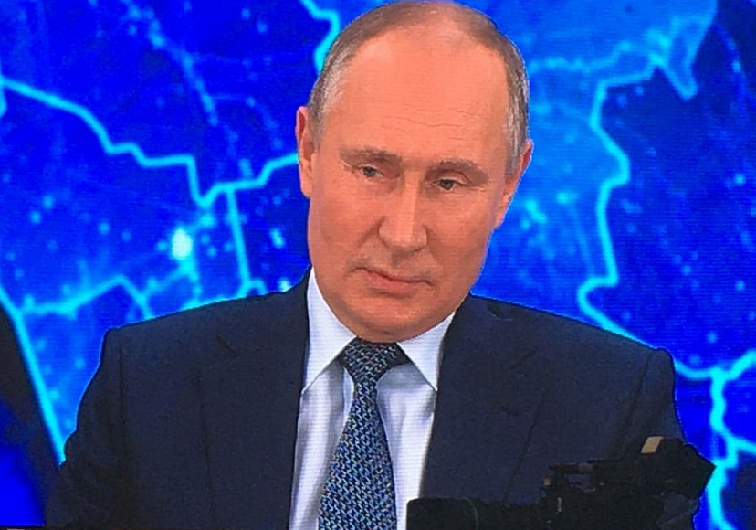 Саратовский губернатор отметил ответственность президента за происходящее в России