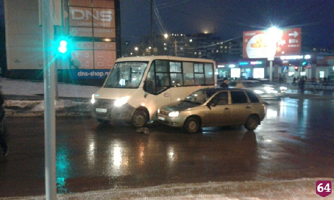 Чехова заблокирована из-за ДТП с маршруткой