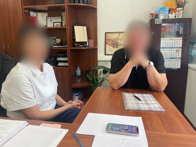 Сотрудница СГЭТ брала от поставщиков взятки за закупку чековой ленты