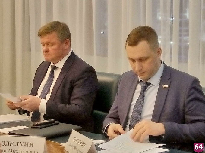 Глава города пообещал очищать Саратов от снегопада за 6 дней 
