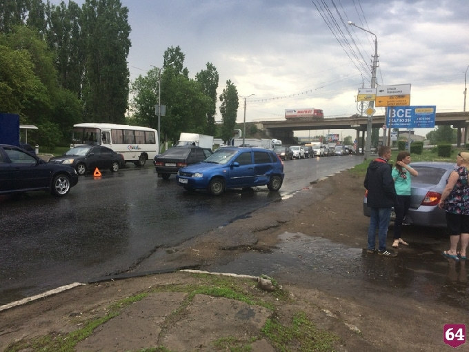 Шехурдина заблокирована из-за тройного ДТП