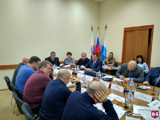 Бюджет Саратова вновь стал дефицитным