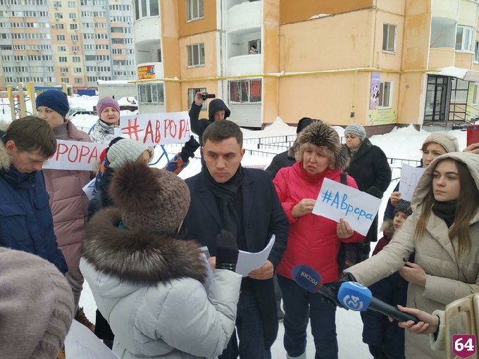 Жители Солнечного заподозрили оппозицию в пиаре на школе 