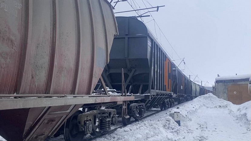 В Саратове грузовой поезд насмерть сбил мужчину