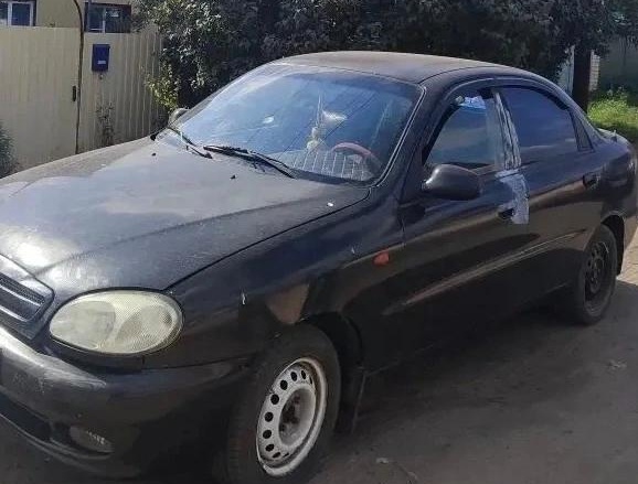 В Саратовской области угонщик проехал несколько метров на иномарке и бросил