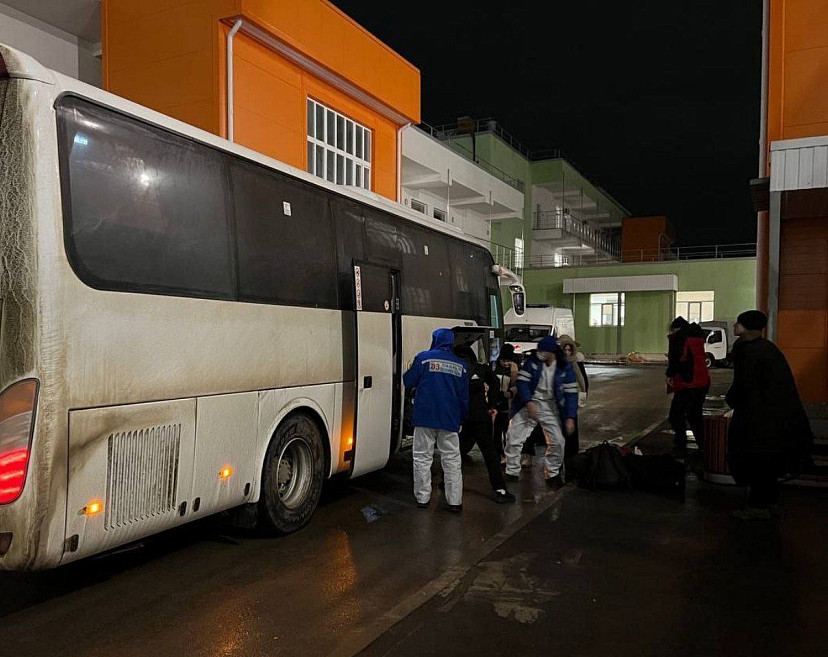 После смерти 12-летней девочки в поезде в больницу Саратова попали 120 детей
