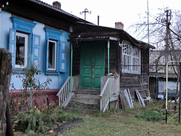Насильник с подругами оставил саратовца без еды 