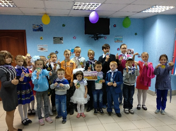 В День защиты детей юные саратовцы нарисовали волшебную страну на асфальте
