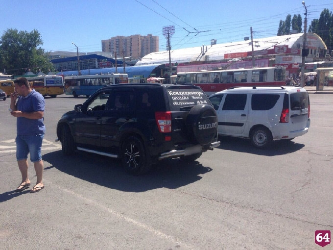 Приставы арестовали Suzuki должника по кредиту