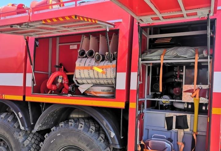 На Привокзальной во время пожара в сарае погибли десятки кур и индеек