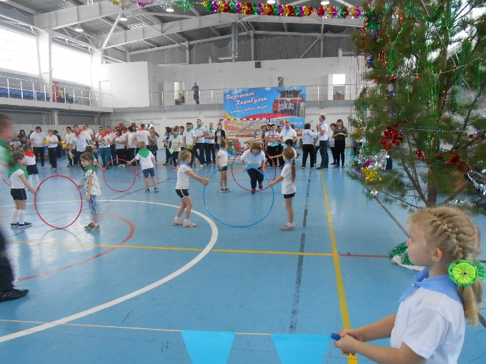 Под Саратовом прошли новогодние старты для сельских семей