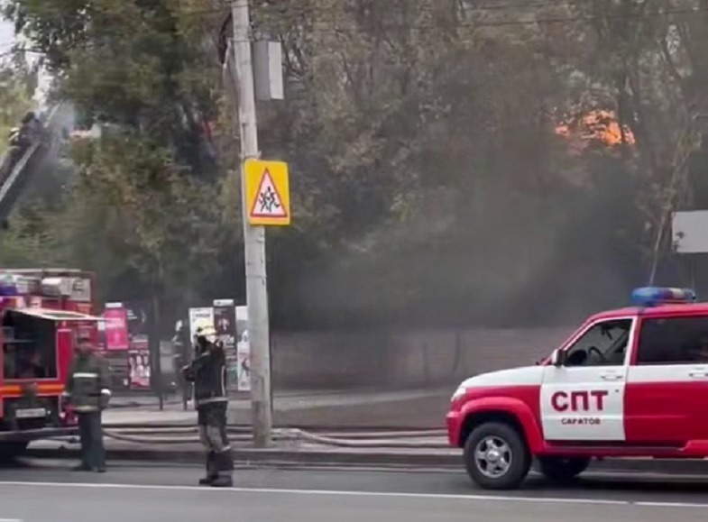 Расселенный дом на Московской тушили больше 6 часов