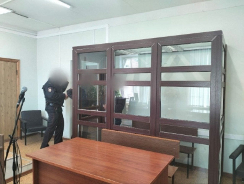 Житель Энгельса пришел в гости и насмерть забил хозяина квартиры