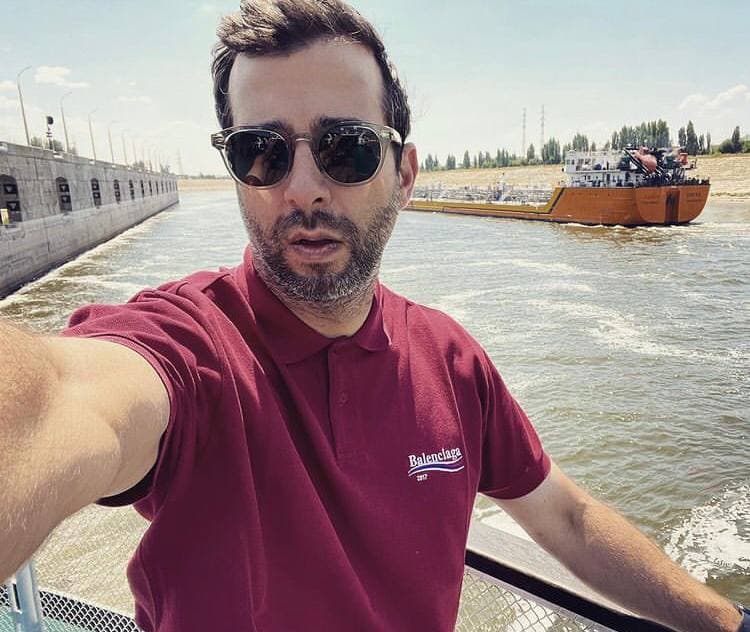 Саратовский комик хочет встретить на причале Ивана Урганта