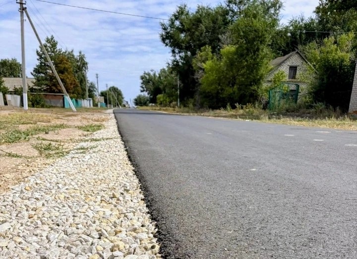 В Саратовской области отремонтировали улицы Центральные и Молодежные