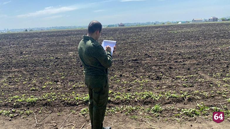 Саратовцев просят опознать найденного в полях убитого мужчину