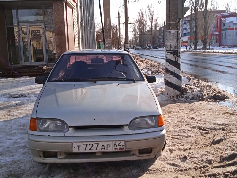 Под Саратовом из-за автохамов на переходе пешеходы «скачут, как кролики»