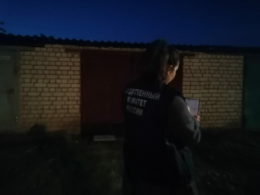 В смотровой яме гаража нашли труп 60-летнего саратовца