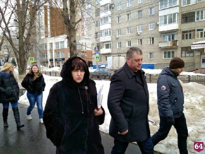 В Саратове на Рахова отремонтируют тротуары 
