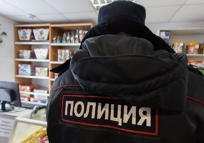 В Саратове пензенец избил продавца и похитил магазинную выручку