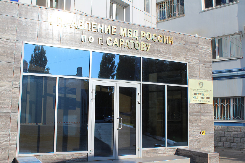 В Саратове мужчина после ссоры тайно распродал вещи любовницы