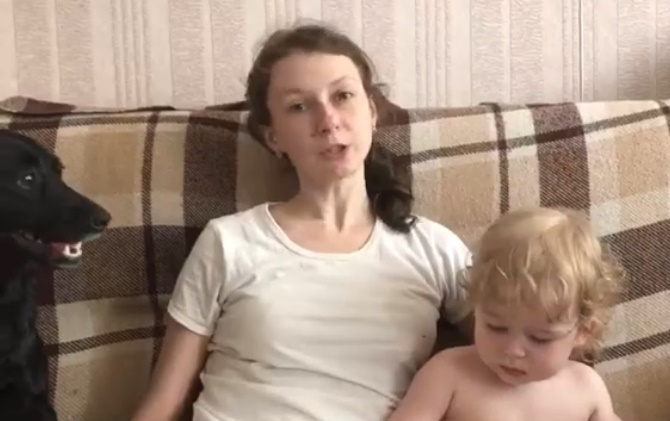 Ко Дню России саратовские артисты читали Жуковского и Бродского