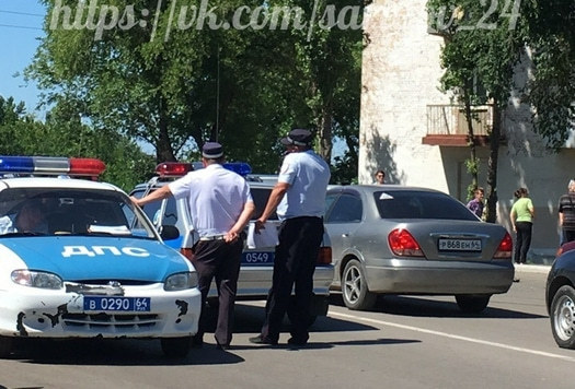 В Энгельсе парень пострадал в массовом ДТП на перекрестке