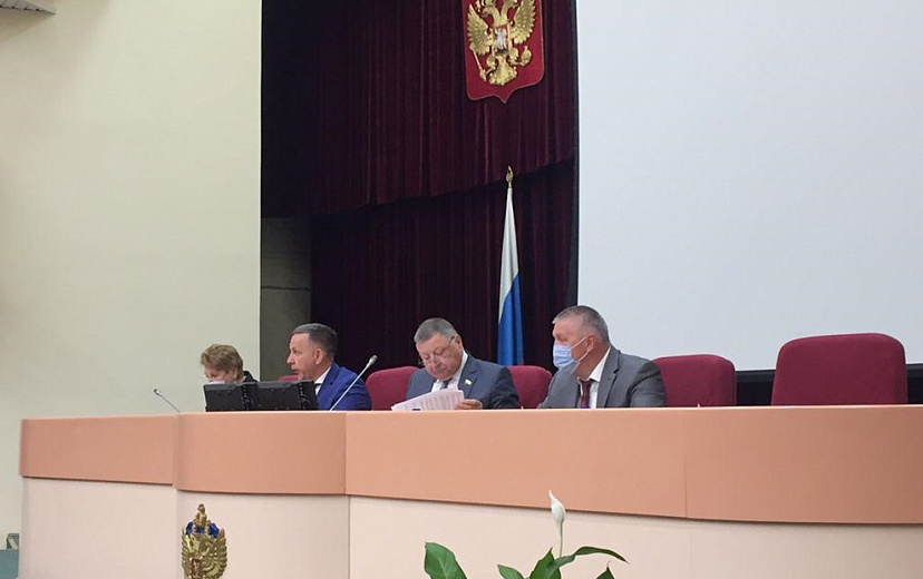 Муниципалитеты обвинили в бездействии по отношению к сиротам