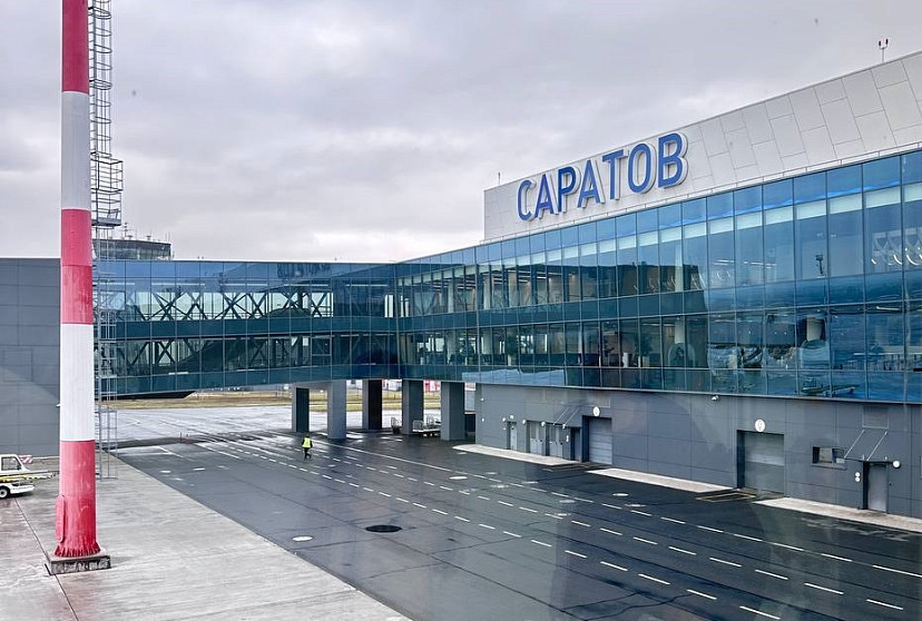 В аэропорту Саратова задержаны и отменены несколько рейсов  