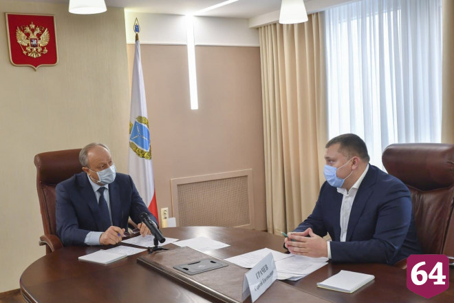 Для уборки снега в Саратове привлекут иногородних рабочих 