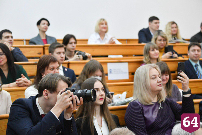Саратовские районки получат дополнительную поддержку   