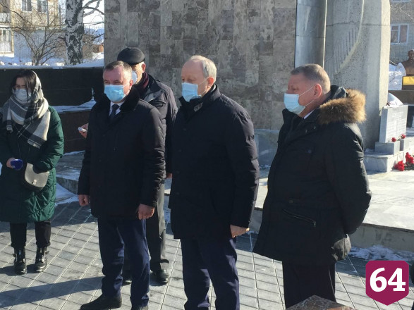 Губернатор предложил разместить на мемориале «Родина-мать» биографию героев 