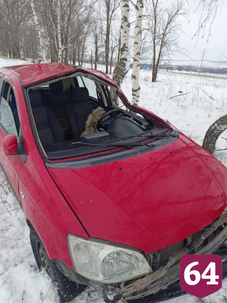 Грудничок и женщина покалечились в ДТП под Саратовом